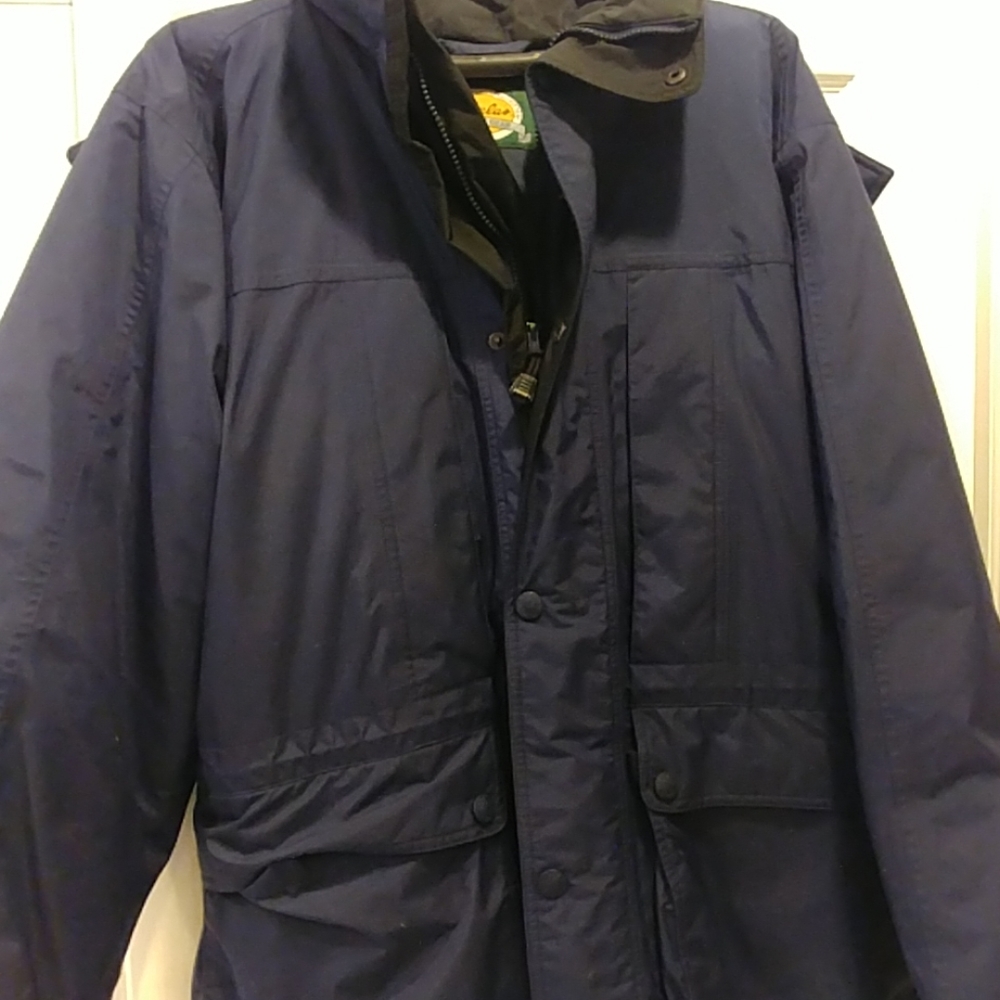 Cabelas Mens parka